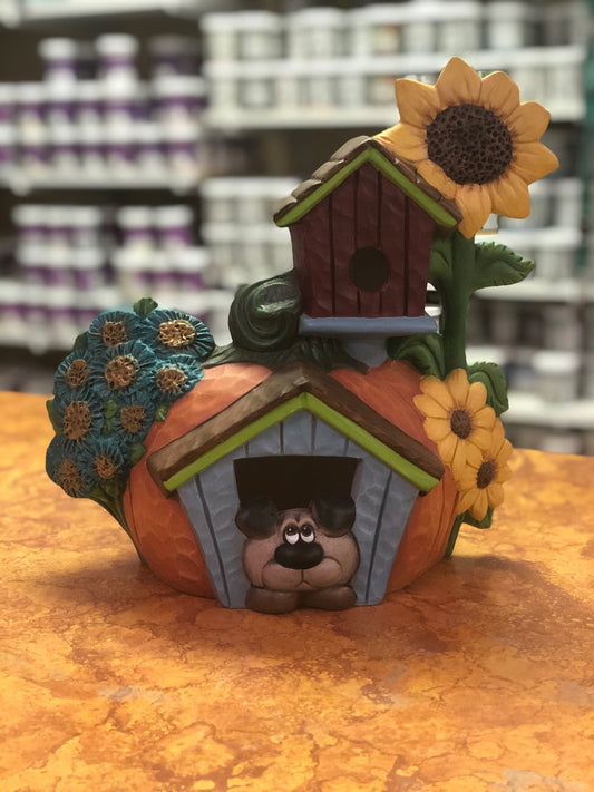 Doghouse Birdhouse Pumpkin